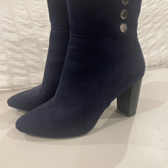 Navy blue heeled boots -Size 6 - Picture 2 of 3